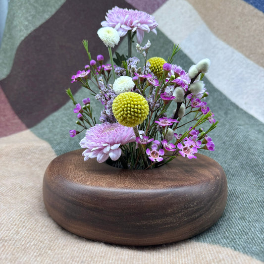 Valah Vase